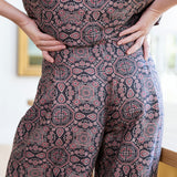 Beatriz Pant Dupioni - Noir Castillo Medallion