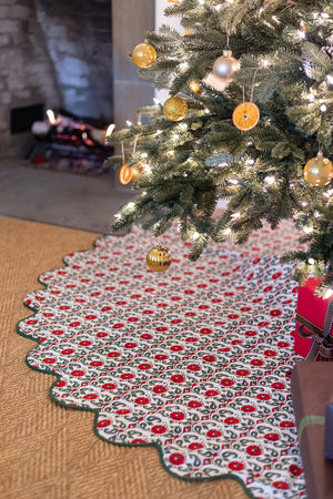 Noel Garden Tree Skirt